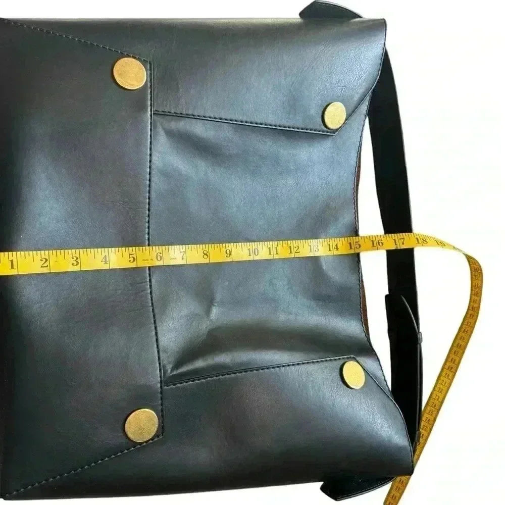 Stella Mc Cartney Stella Popper Bucket Bag Black Color Gold Hardware.
